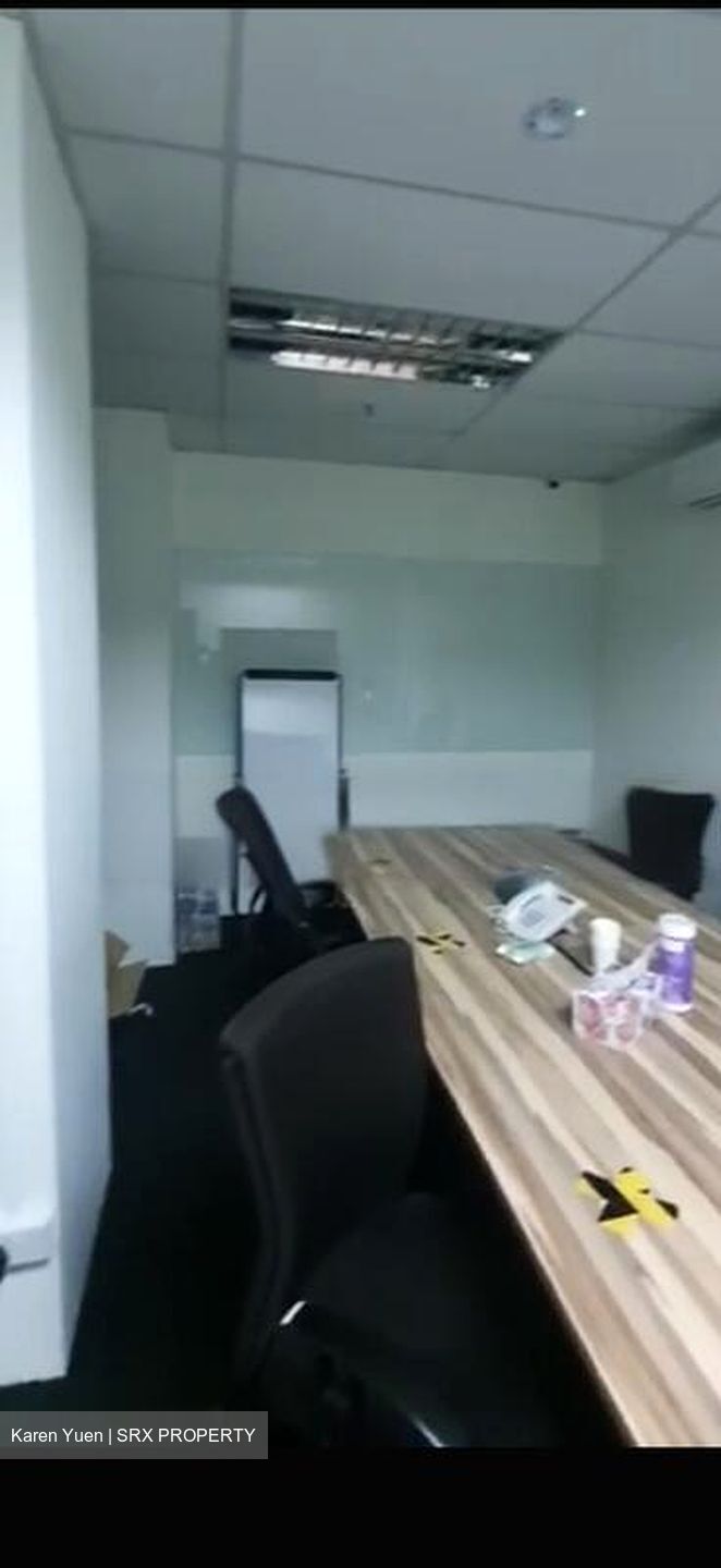 A'posh Bizhub (D27), Factory #453145931